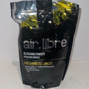 Truss Air.Libre Freehand
Technique Bleaching Powder
500g/17.64 oz